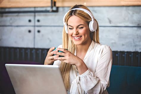 10 Best Closed Captioning Jobs From Home That Pay Well 10 Best Closed Captioning Jobs From Home That Pay Well