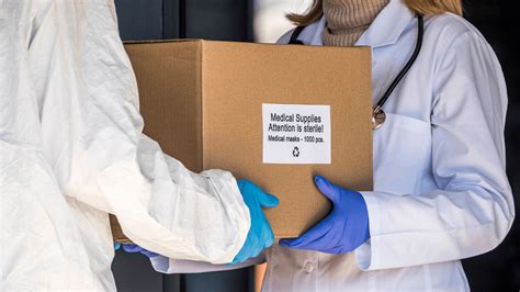 12 Reasons Why Labs Trust Their Medical Courier 12 Reasons Why Labs Trust Their Medical Courier