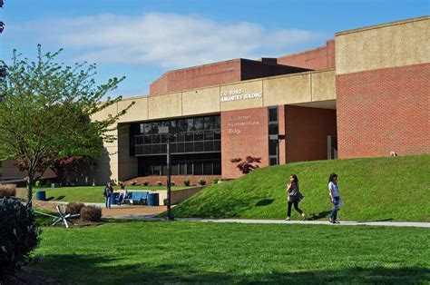 5 Tips For Reporting On Free College And College Promise Programs 5 Tips For Reporting On Free College And College Promise Programs