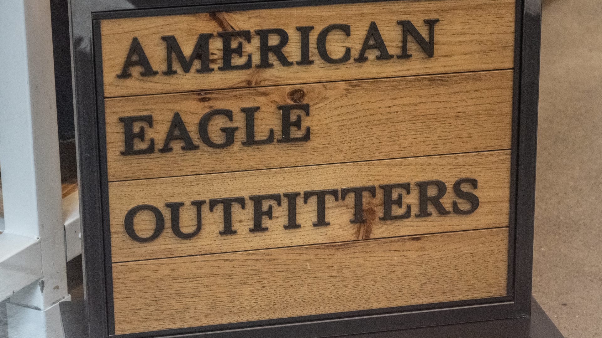 American Eagle American Eagle