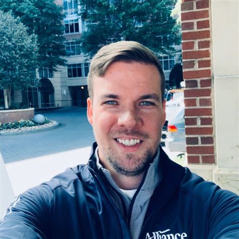 Andrew Schulze Associate Director Compliance Global Endowment