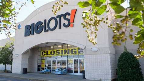 Big Lots To Lay Off Nearly 500 Alabama Distribution Center Workers Big Lots To Lay Off Nearly 500 Alabama Distribution Center Workers