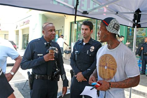 Careers With The Lapd Los Angeles Standard Newspaper