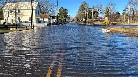 Flooding Issues Remain In Elizabeth City Nc Day After Storms Flooding Issues Remain In Elizabeth City Nc Day After Storms
