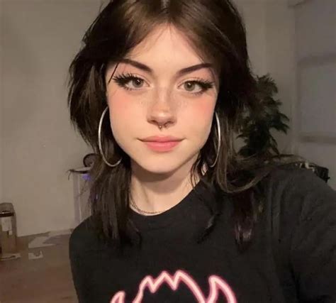 Hannahowo R Trueratecelebrities Hannahowo R Trueratecelebrities