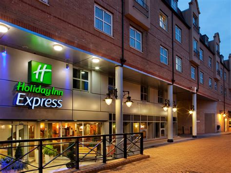 Holiday Inn Express Holiday Inn Express