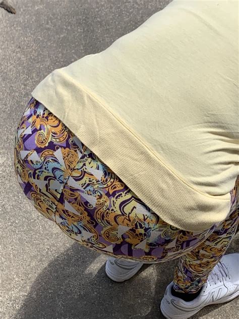 Mom Bending Over In Front Of Me Scrolller Mom Bending Over In Front Of Me Scrolller