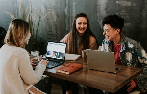 Muckrack Careers