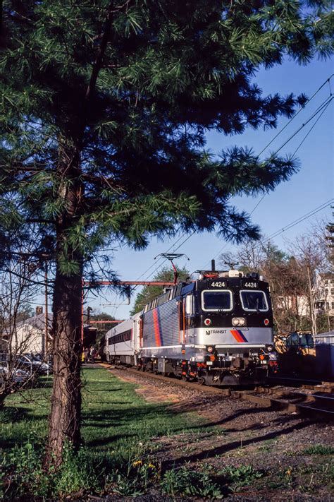 Nj Transit Alp 44 No 4424 United Railroad Historical Society Of Nj