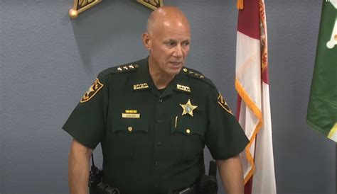 Pinellas County Sheriff Has A New Official Policy On How Deputies Pinellas County Sheriff Has A New Official Policy On How Deputies
