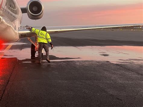 Primeflight Aviation Services On Linkedin Deicing Primeflightproud