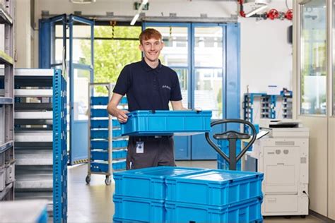 Shape Your Future Mit Einer Berufslehre Bei Jabil Jabil Careers