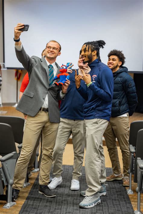 Shenandoah University Sends Students On Experiential Learning Trip To Shenandoah University Sends Students On Experiential Learning Trip To