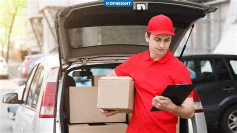 What's A Courier Service